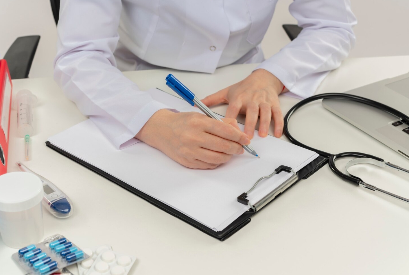 Bangun Kemandirian Kesehatan, Papua Fokus Didik Dokter Muda Sendiri