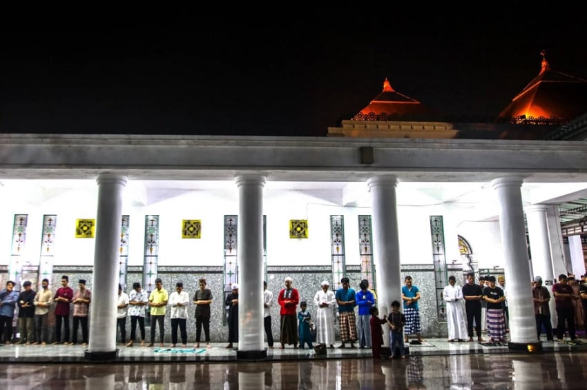 Jadwal Salat dan Imsakiyah Kota Medan Hari Ini, 17 Ramadan 1447 H